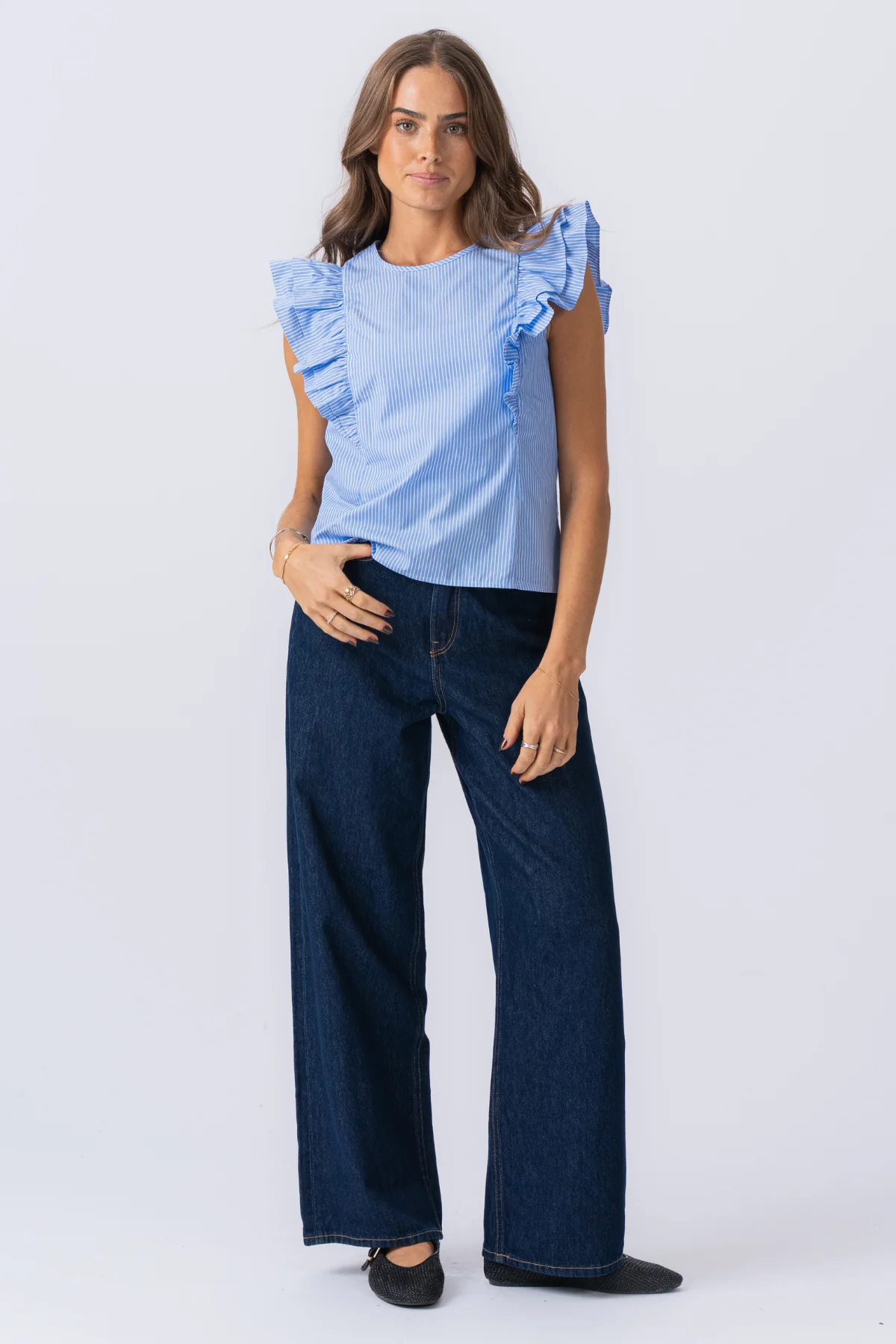 Aila Top - kleiner Junge blau / weiß - Image 2