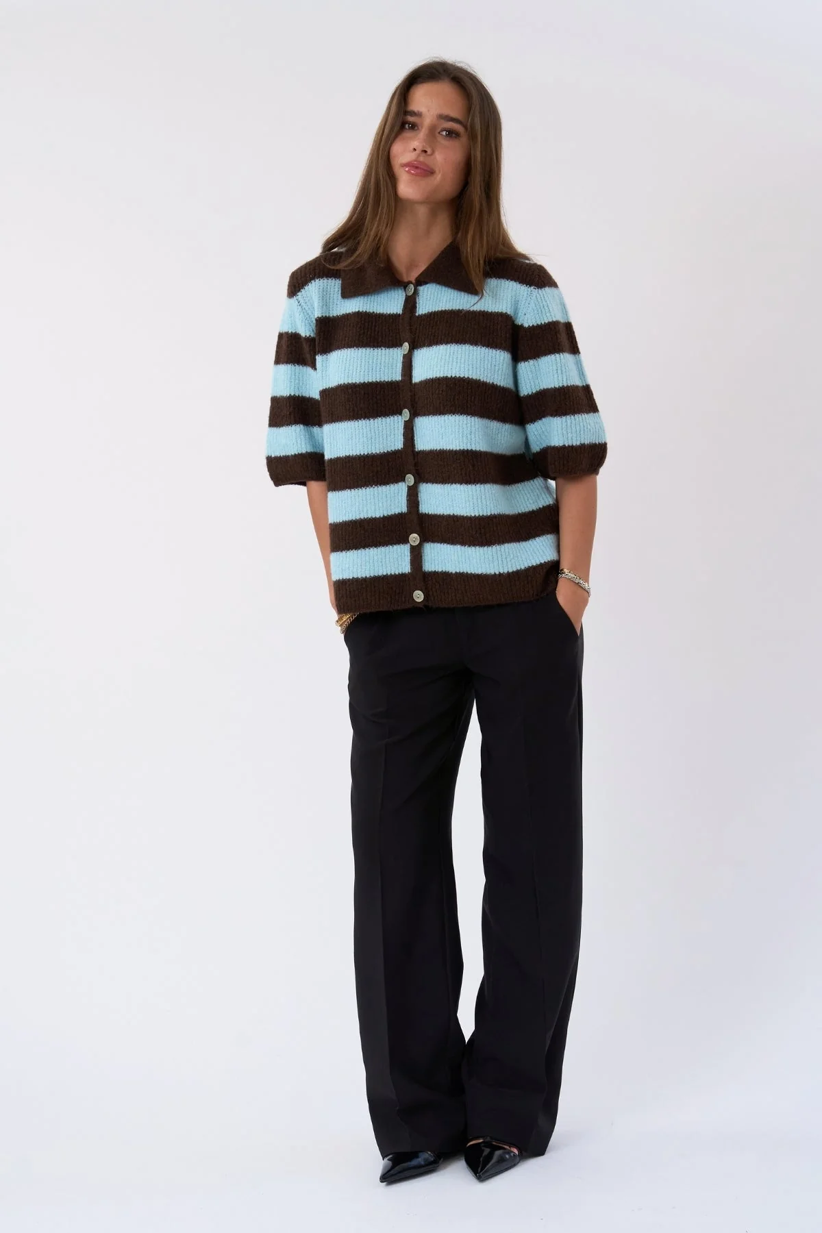 Alba Polo Knit – Schokolade/Hellblau - Image 2