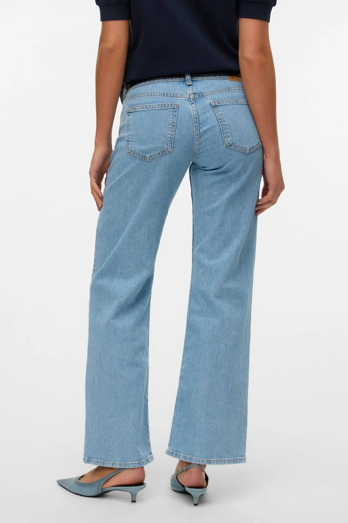 Alexis Low Taille Denim Jeans - Hellblauer Denim - Image 4