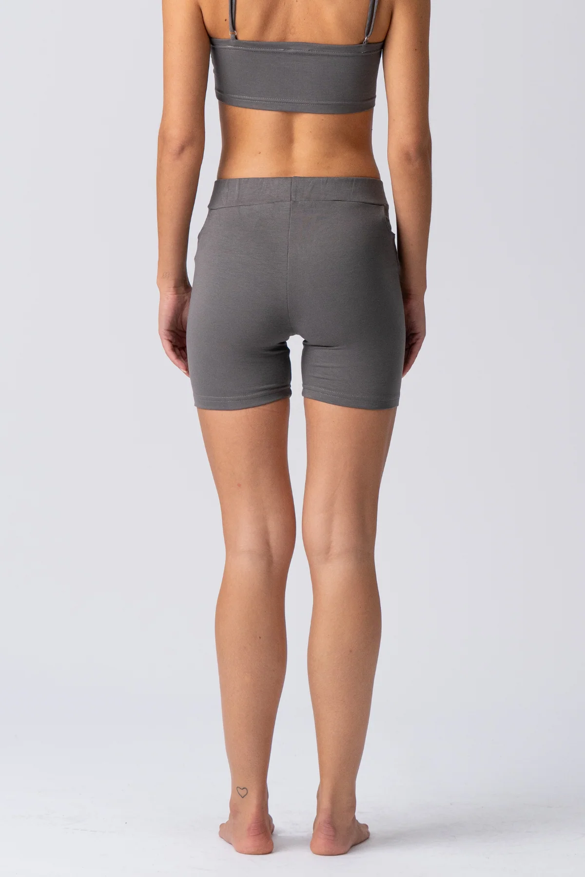 Alisa Shorts - Grau - Image 4