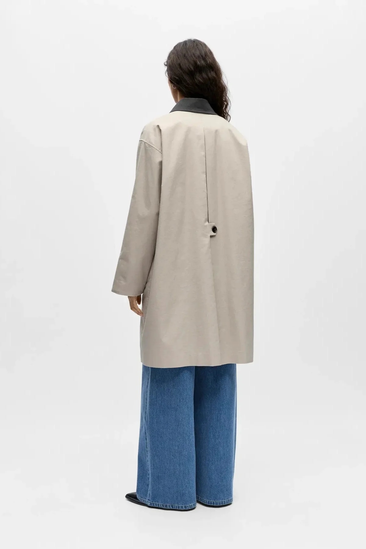 Langer Alora-Trenchcoat – Birkenmagnet - Image 5