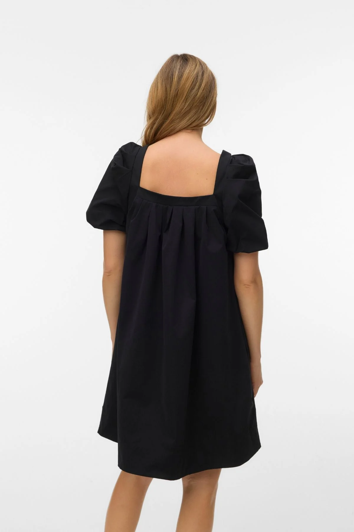 Ann Ss Kurzes Kleid mit quadratischem Ausschnitt - Schwarz - Image 4