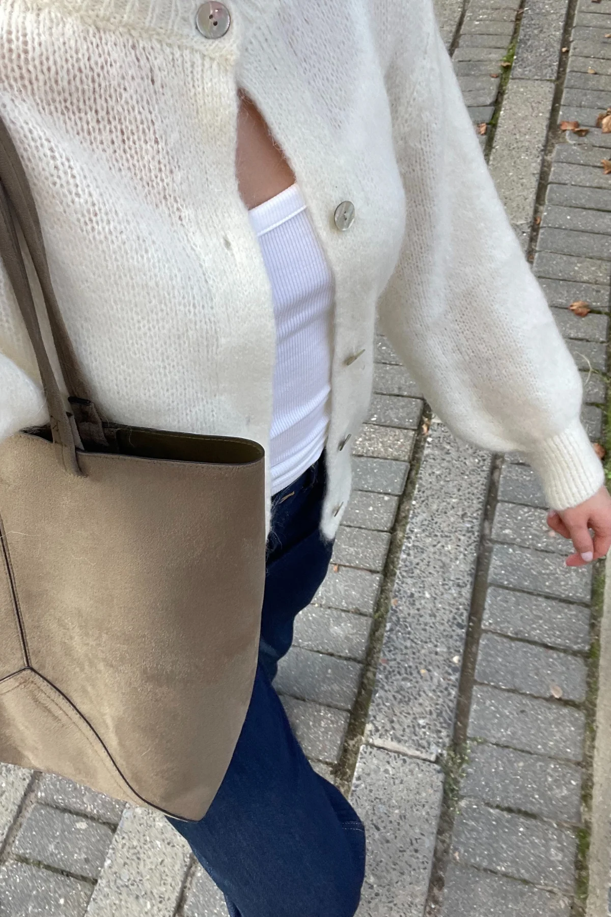 Anna-Cardigan – Beige - Image 5