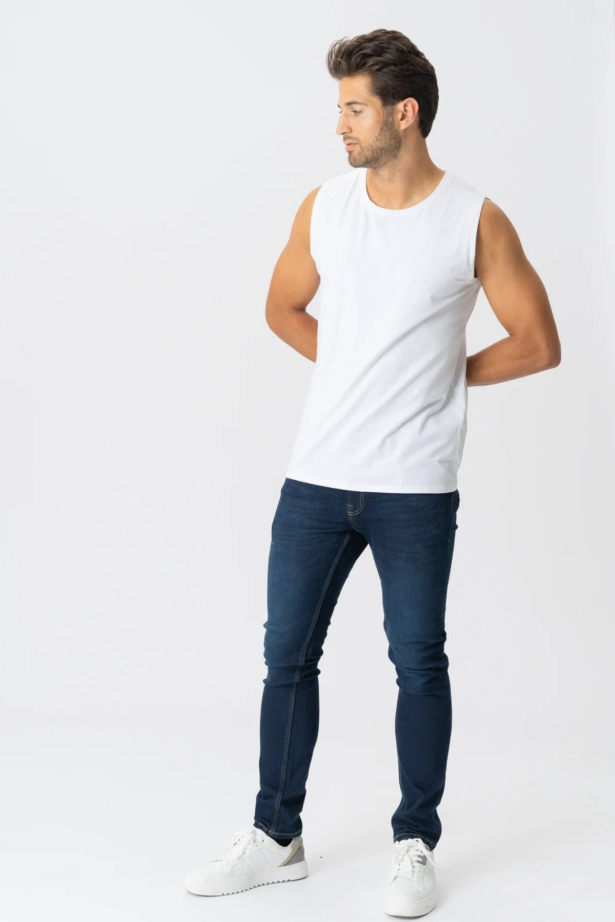 Ärmelloses T -Shirt - Weiß - Image 3