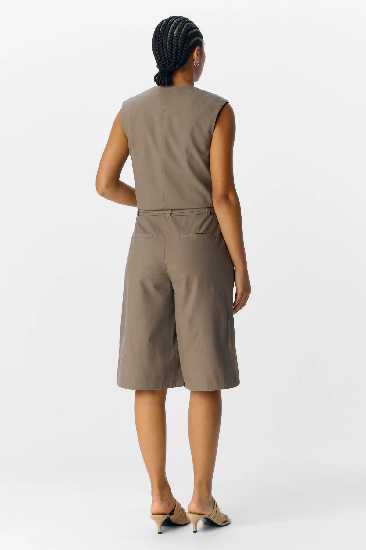 Aura Bermuda Shorts - Morel - Image 5