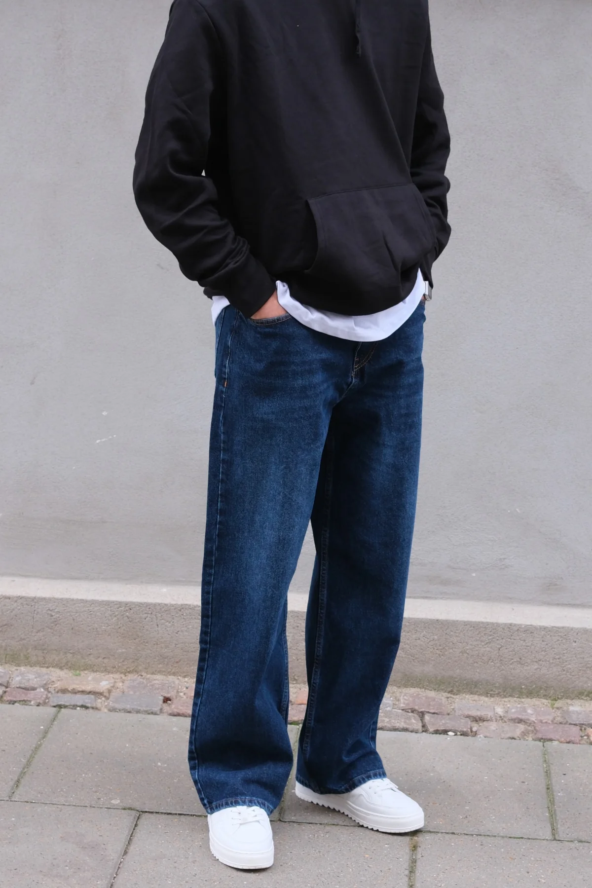 Baggy-Jeans – Dunkelblau - Image 4