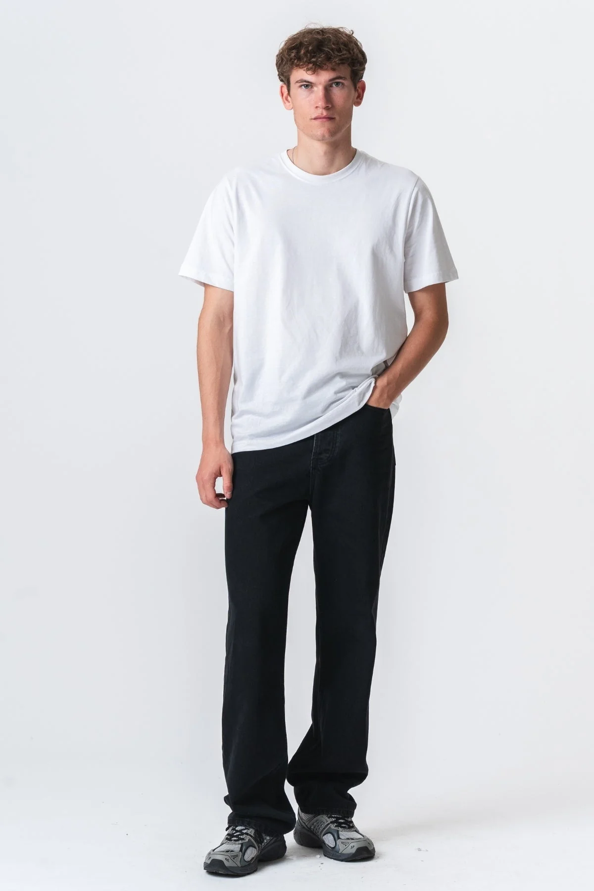 Baggy-Jeans – geräuchert - Image 7