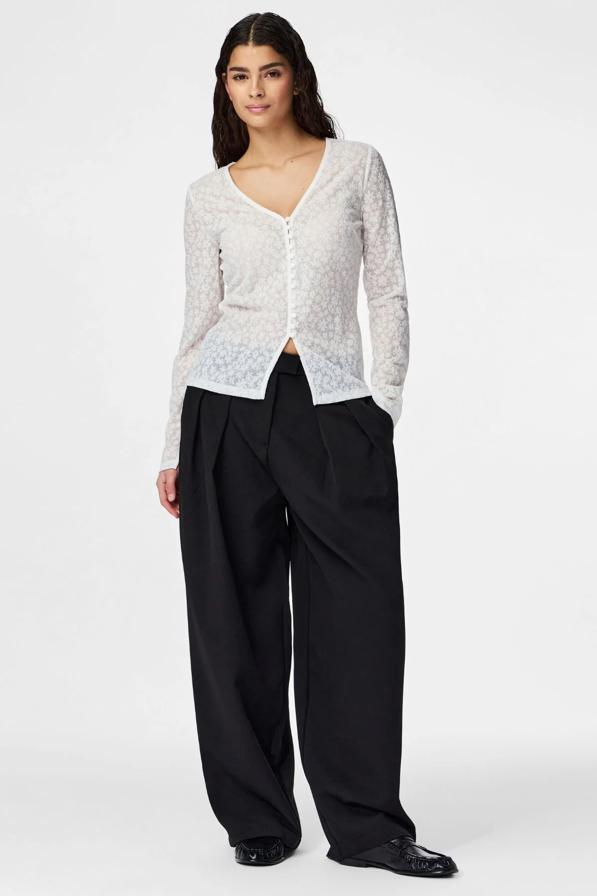 Baisy-Cardigan – Cloud Dancer - Image 2