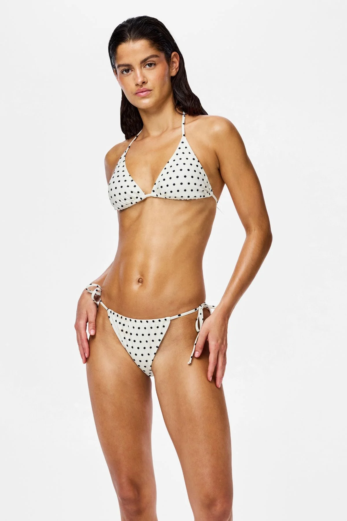 Baomi Bikini-Hose zum Binden – Egret-Schwarz Punkt - Image 2