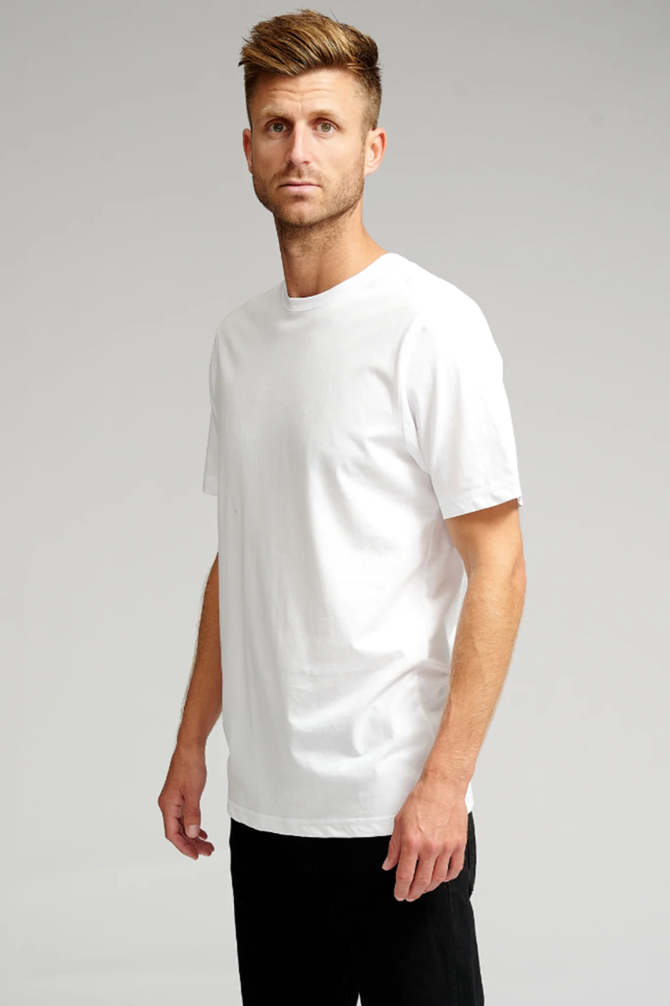 Basic T -Shirt - Weiß (FS) - Image 10