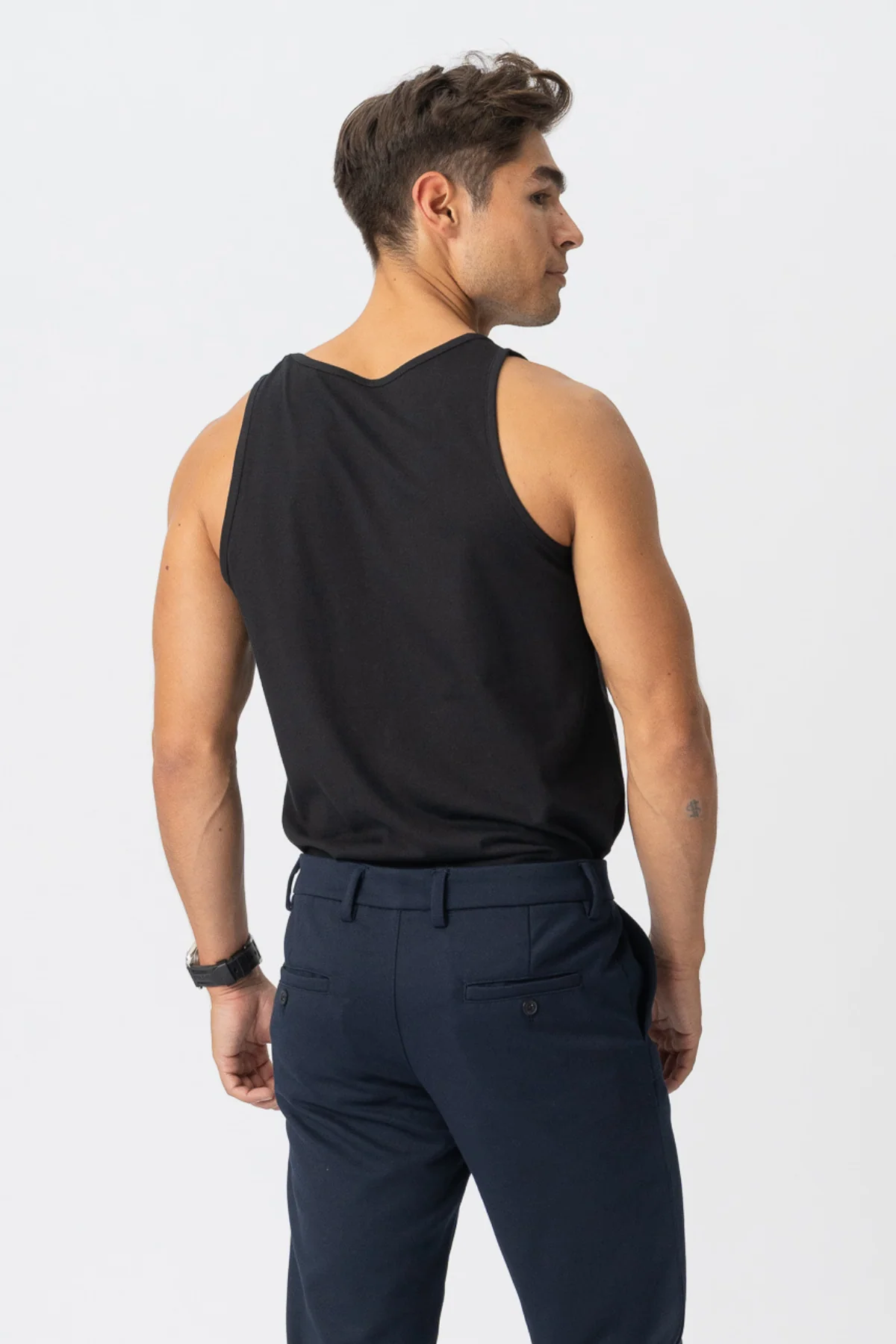 Basic Tanktop - Schwarz - Image 3