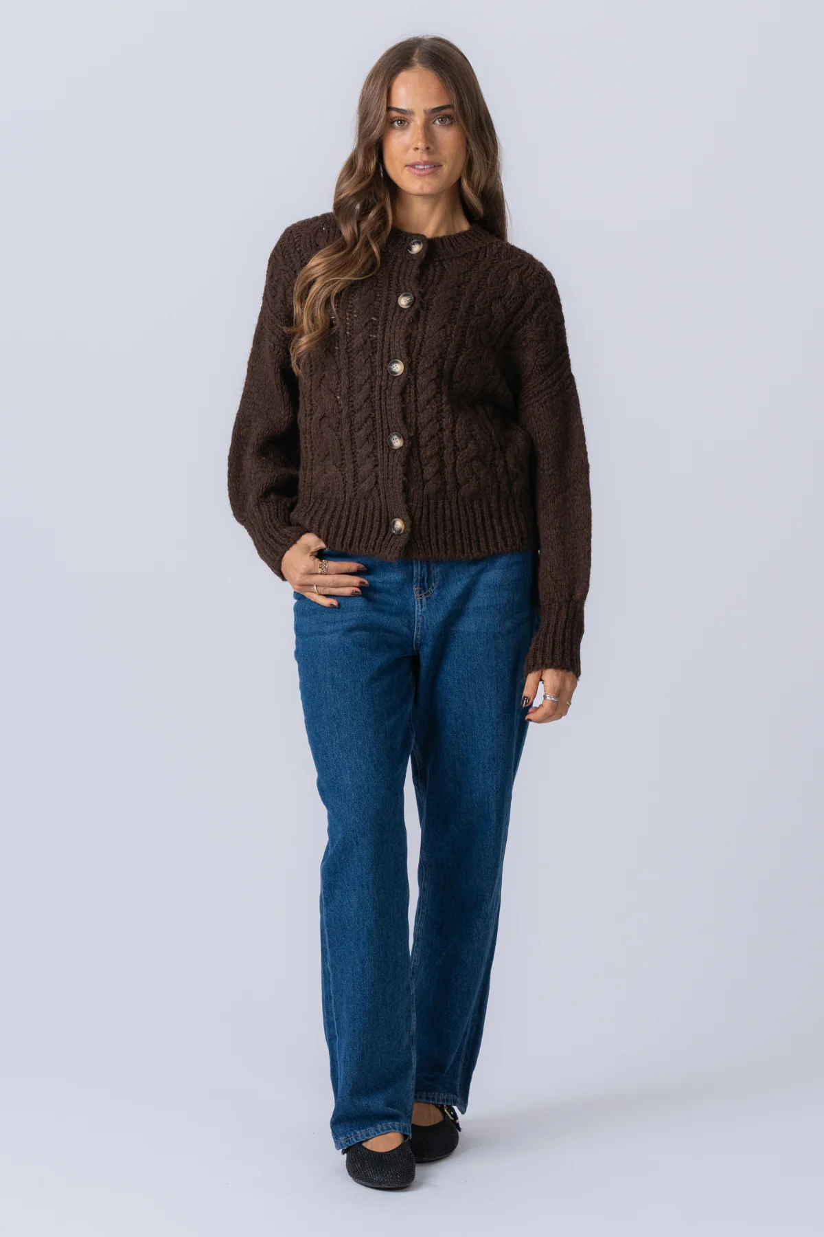 Botton Knit - Braun - Image 9