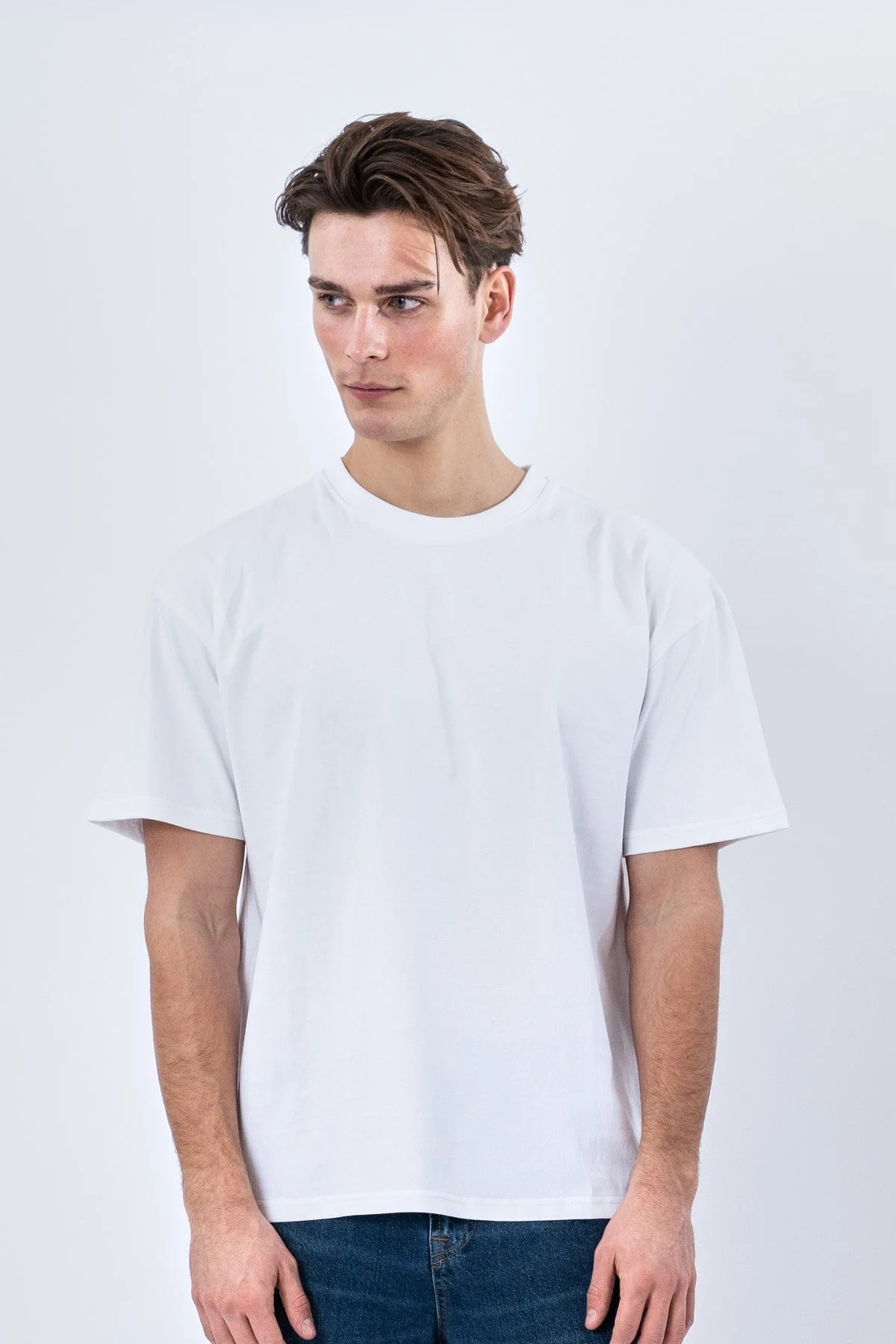 Kastenförmiges T-Shirt – Weiß