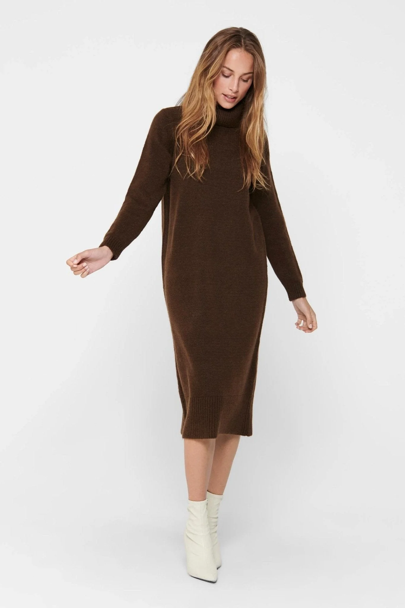 Brandie Roll Neck Dress - Chicorée Kaffee