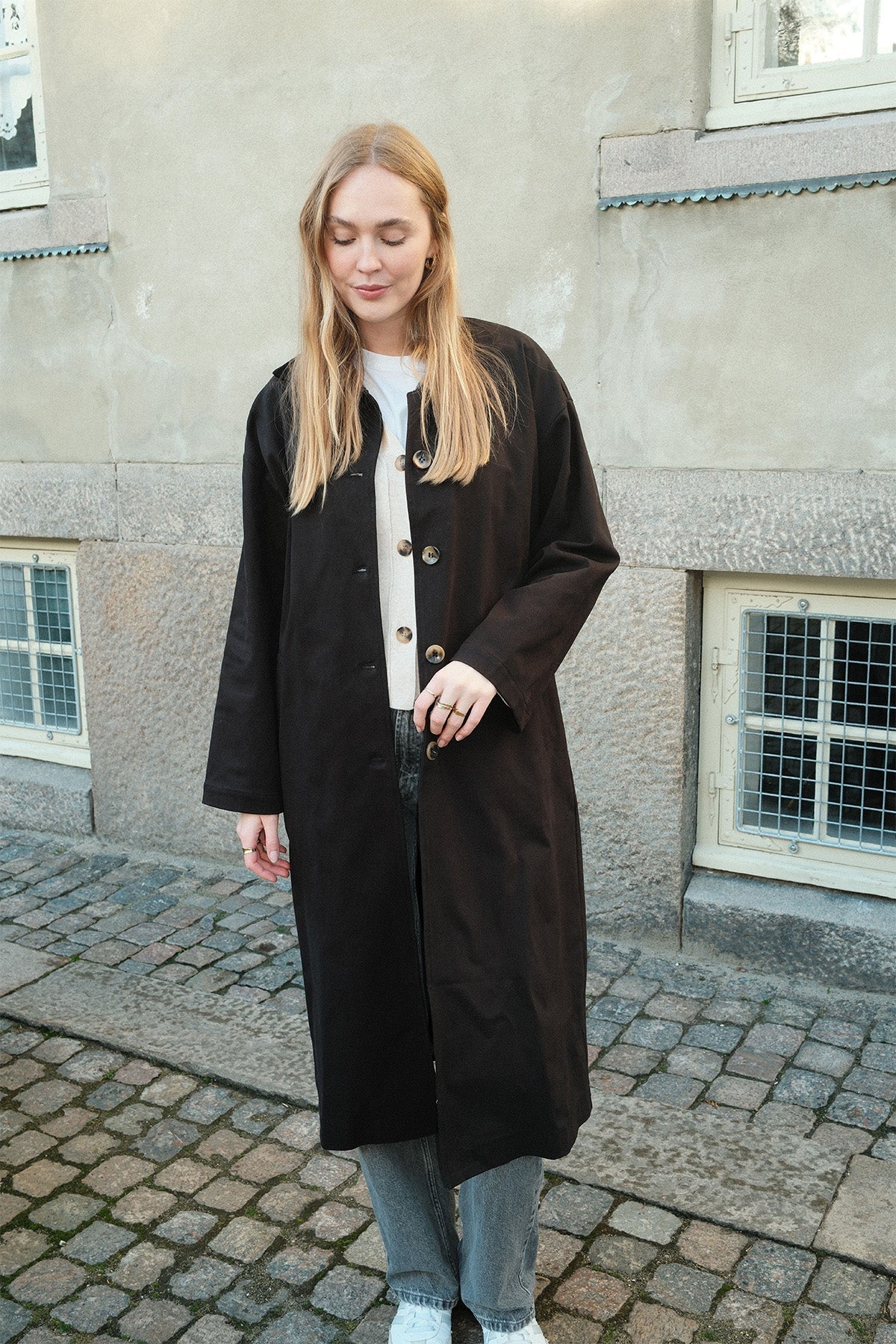 Carla Trenchcoat - Schwarz - Image 5