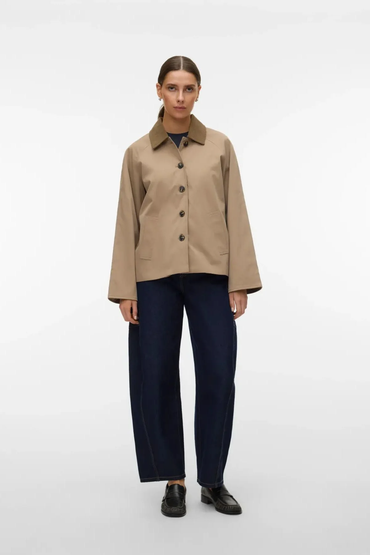 Kurze Chelseafia-Jacke – Silberner Nerz - Image 2