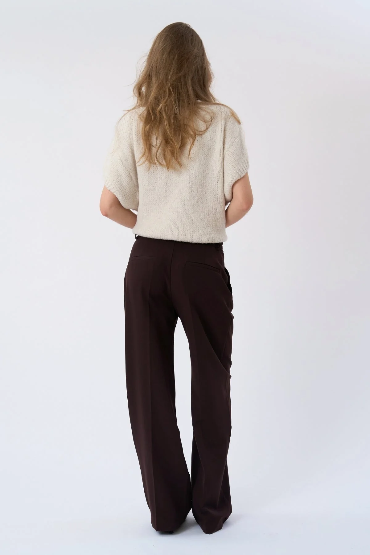 Chloe Kurzarmstrick – gebrochenes Weiß - Image 3