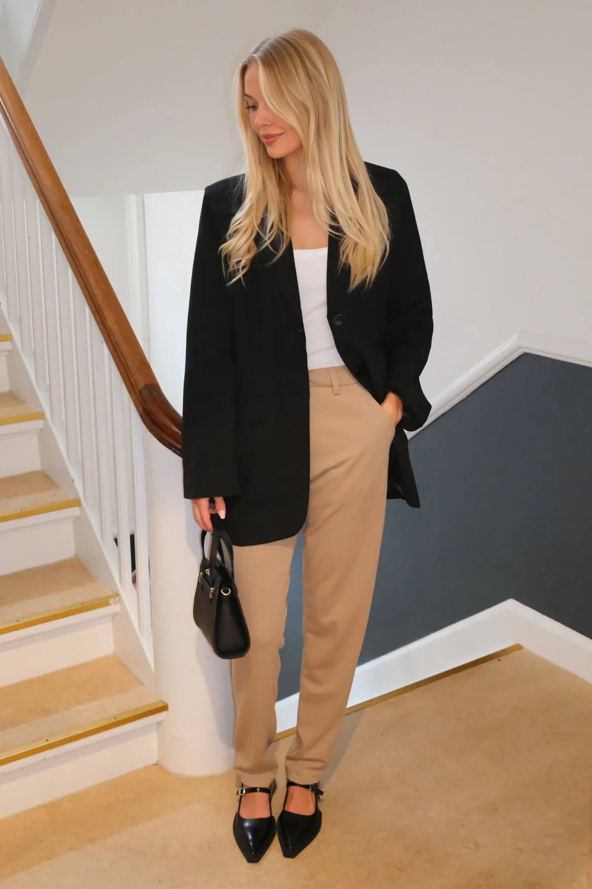 Claire Oversized Blazer - Schwarz - Image 3