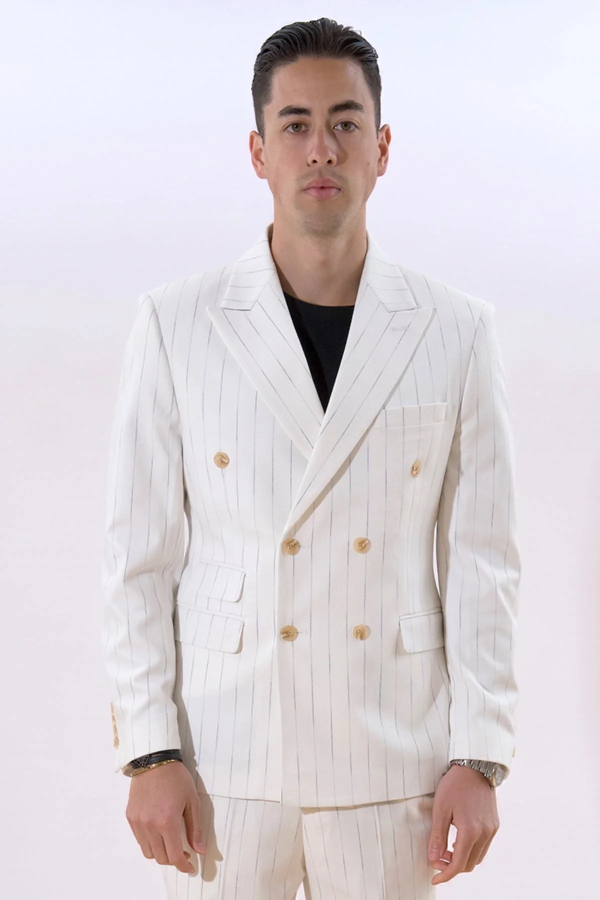 Klassischer Blazer – Weißer Nadelstreifen