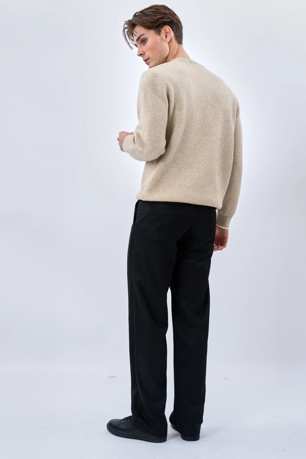 Pullover mit Rundhalsausschnitt – Beige - Image 5