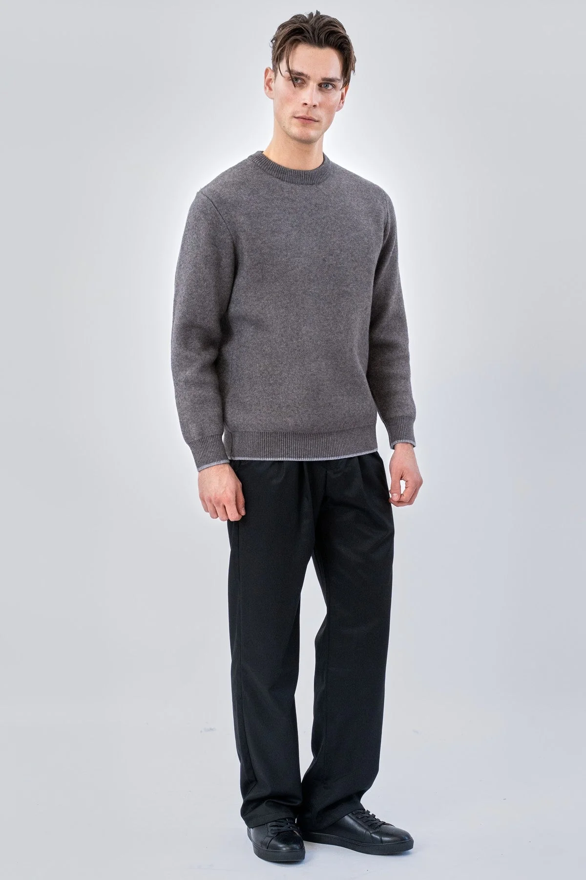 Pullover mit Rundhalsausschnitt – Grau - Image 2