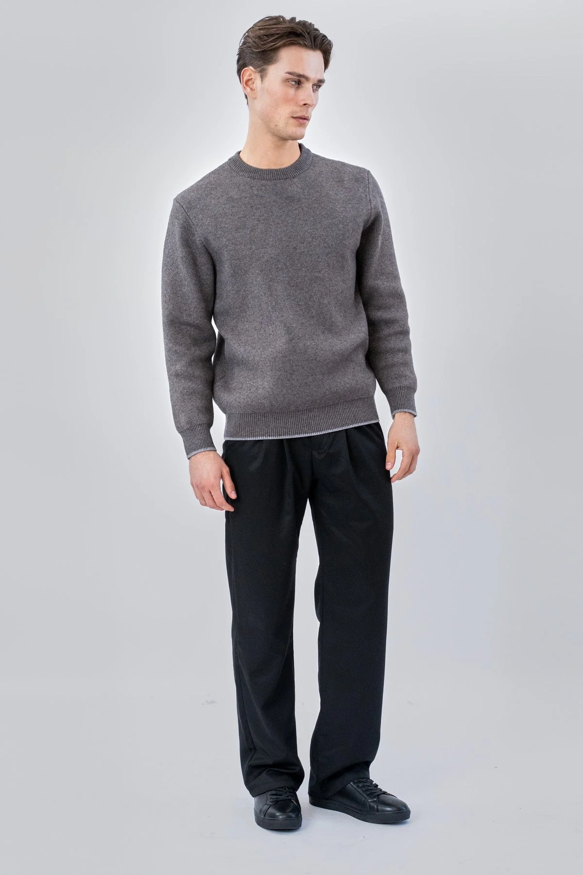 Pullover mit Rundhalsausschnitt – Grau - Image 3