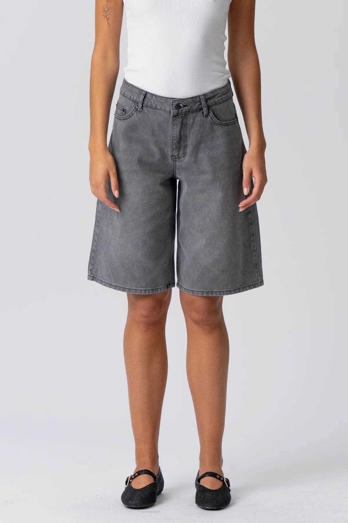Denim Jorts - grauer Denim - Image 6