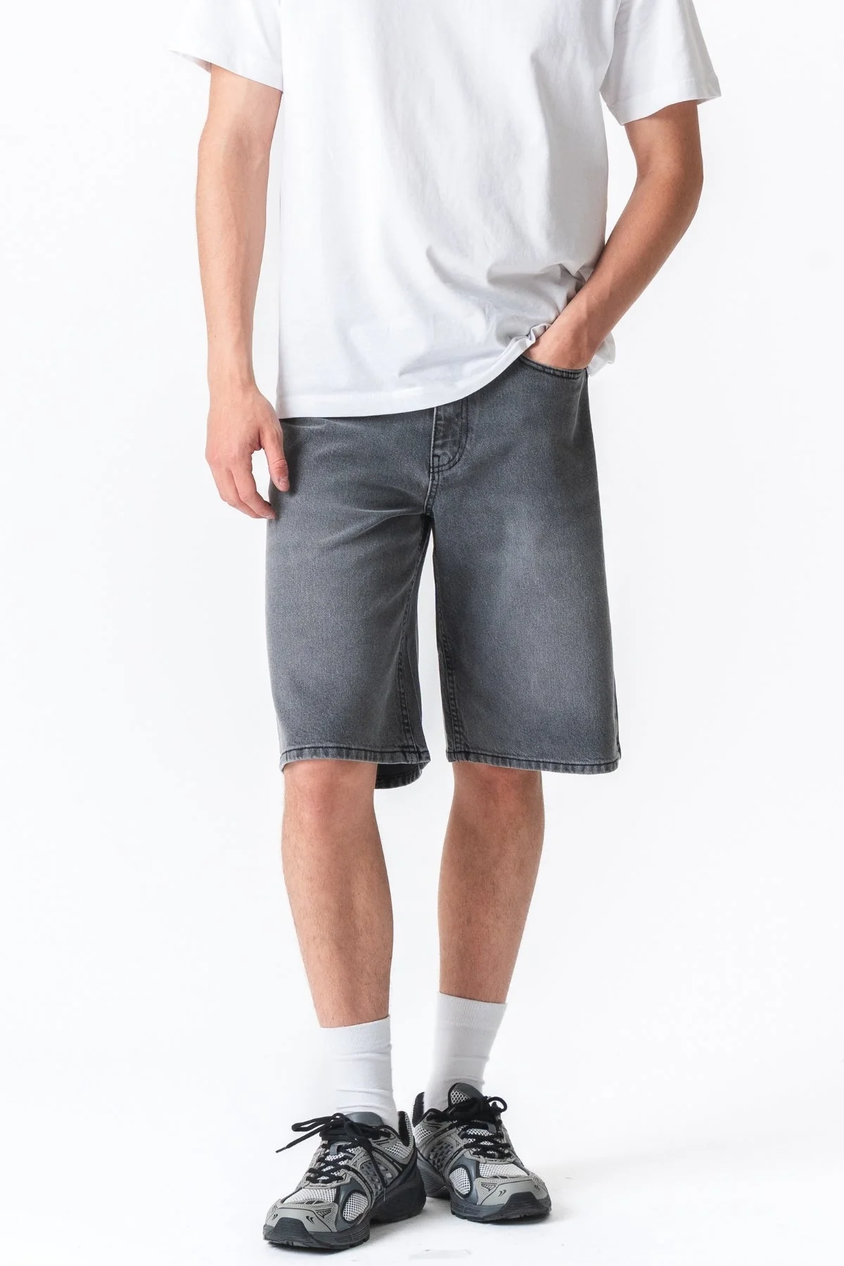Denim Shorts Locker - grau