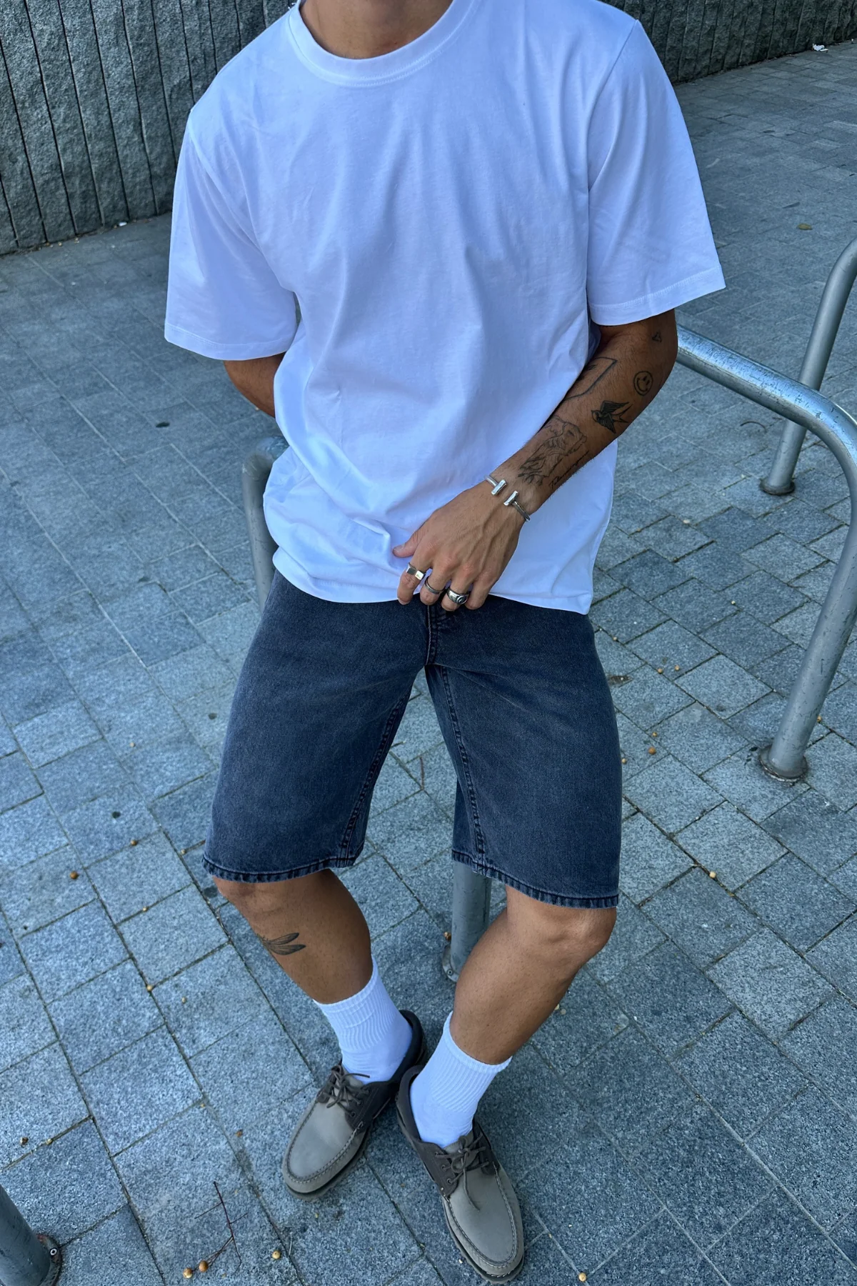 Denim Shorts Locker - schwarz - Image 3