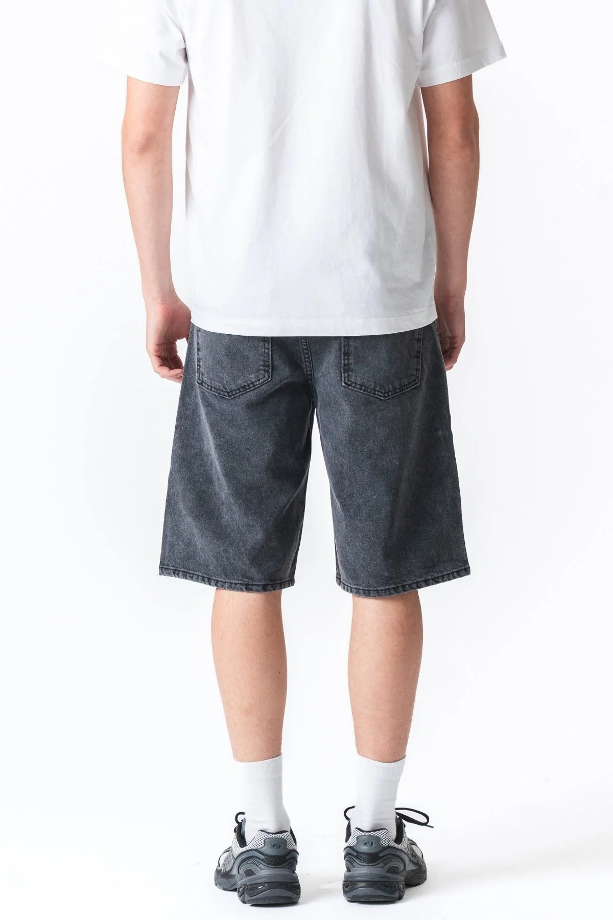 Denim Shorts Locker - schwarz - Image 7