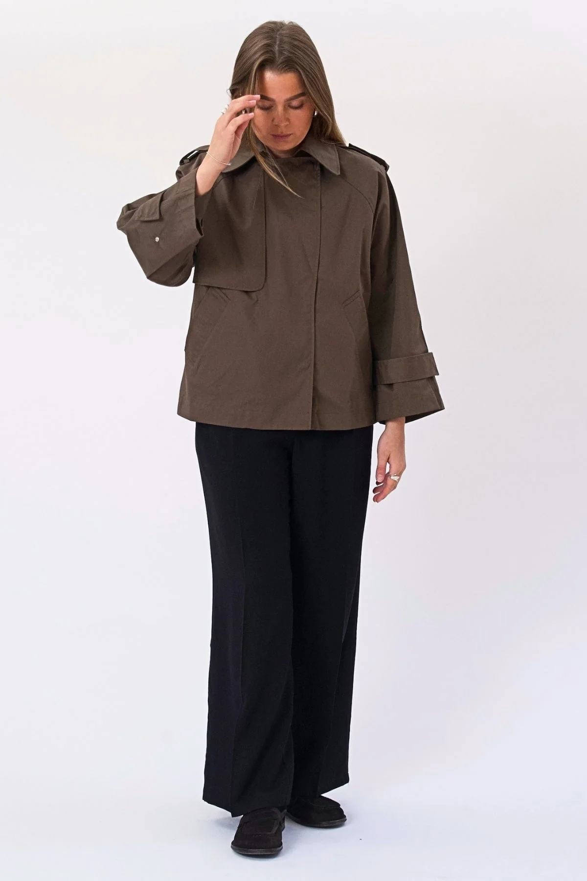 Elara Kurzer Trenchcoat - Braun - Image 2