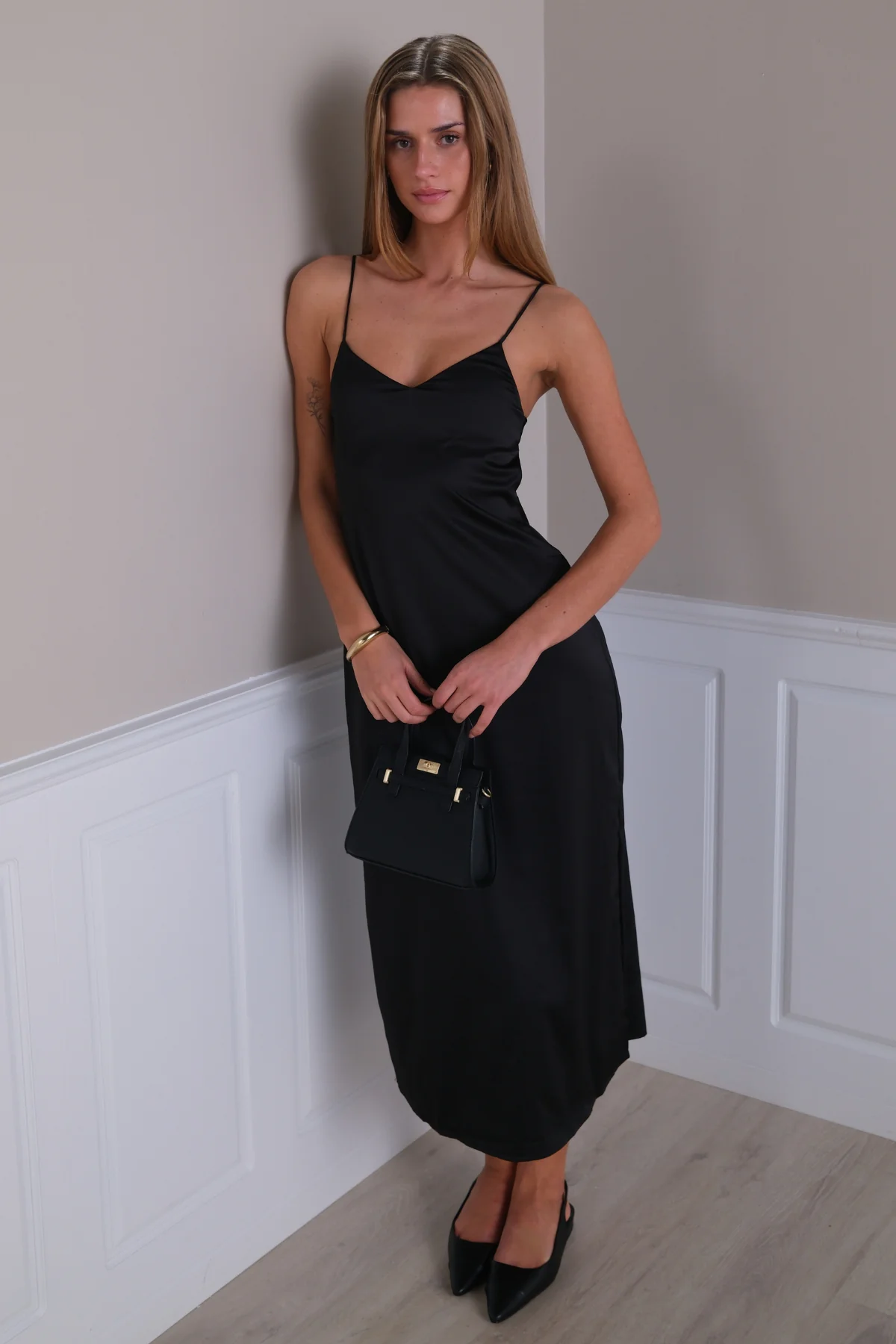 Elina -Gurtkleid - Schwarz - Image 2