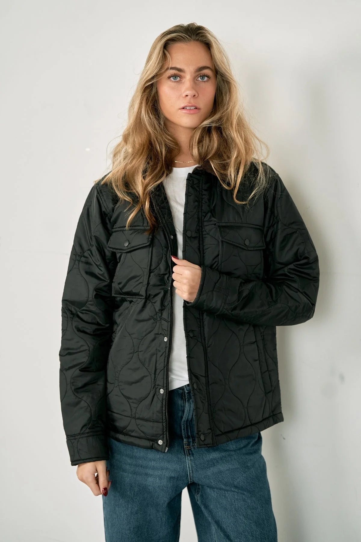 Ella Quiltet Jacke - schwarz - Image 4