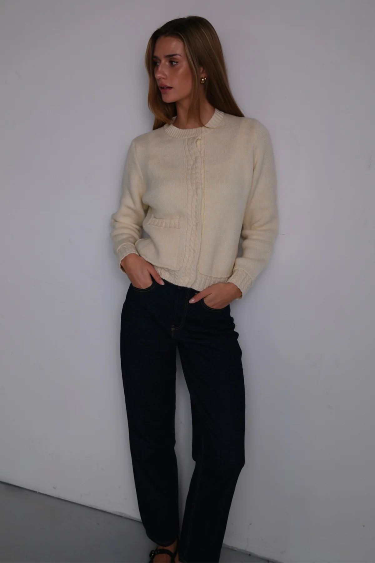 Emilie Strickjacke – Beige - Image 3