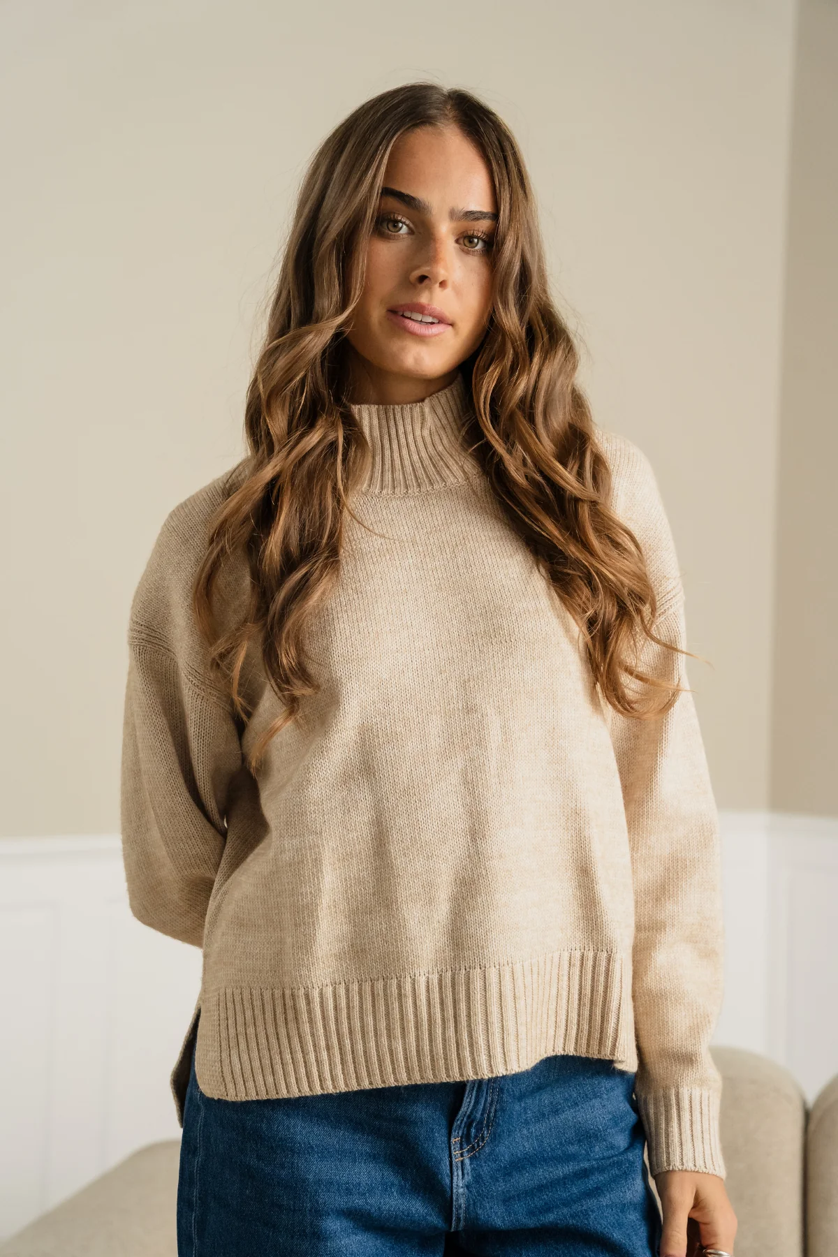 Emma Strick – Beige - Image 3
