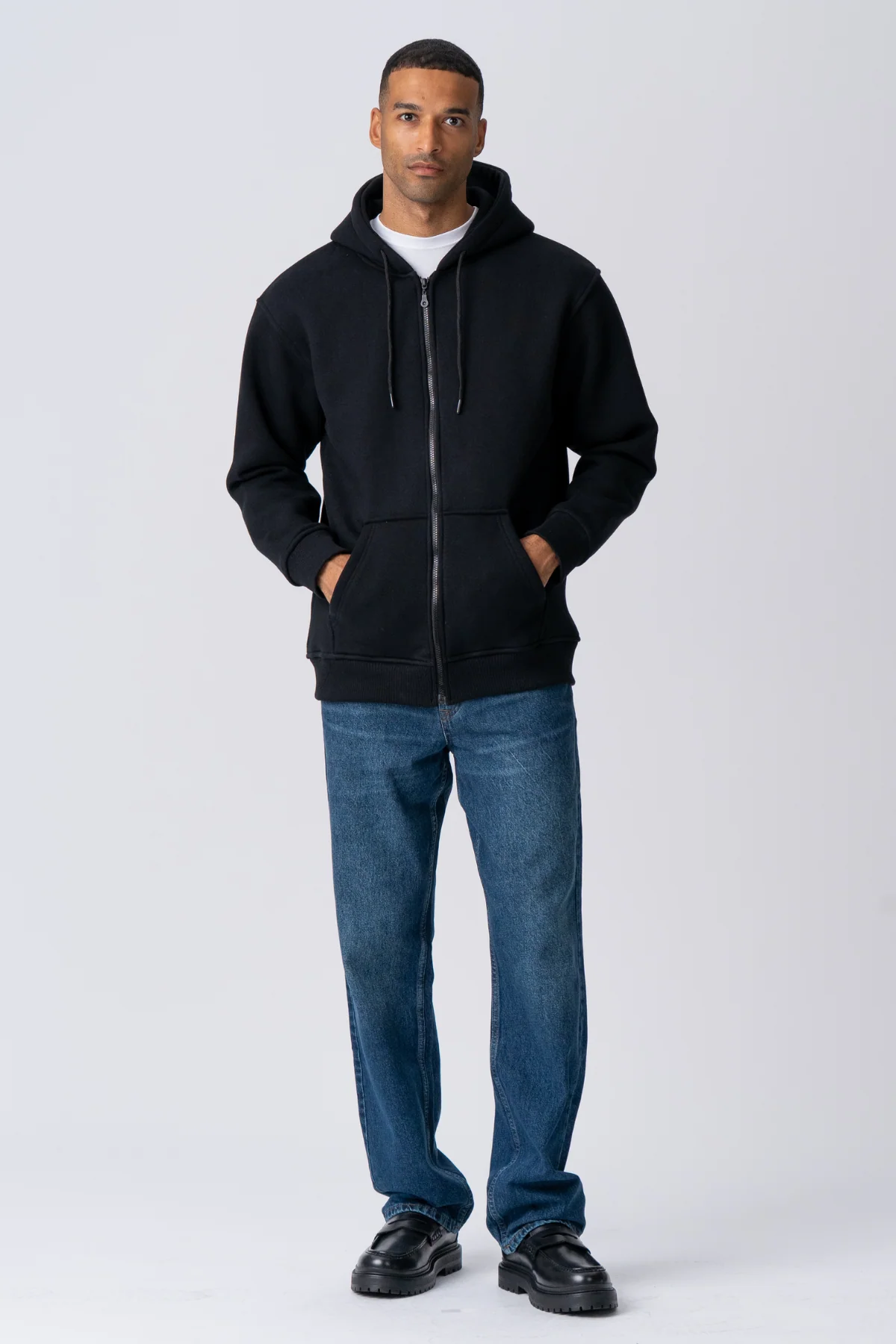Entspannter Zip Hoodie - Schwarz - Image 6