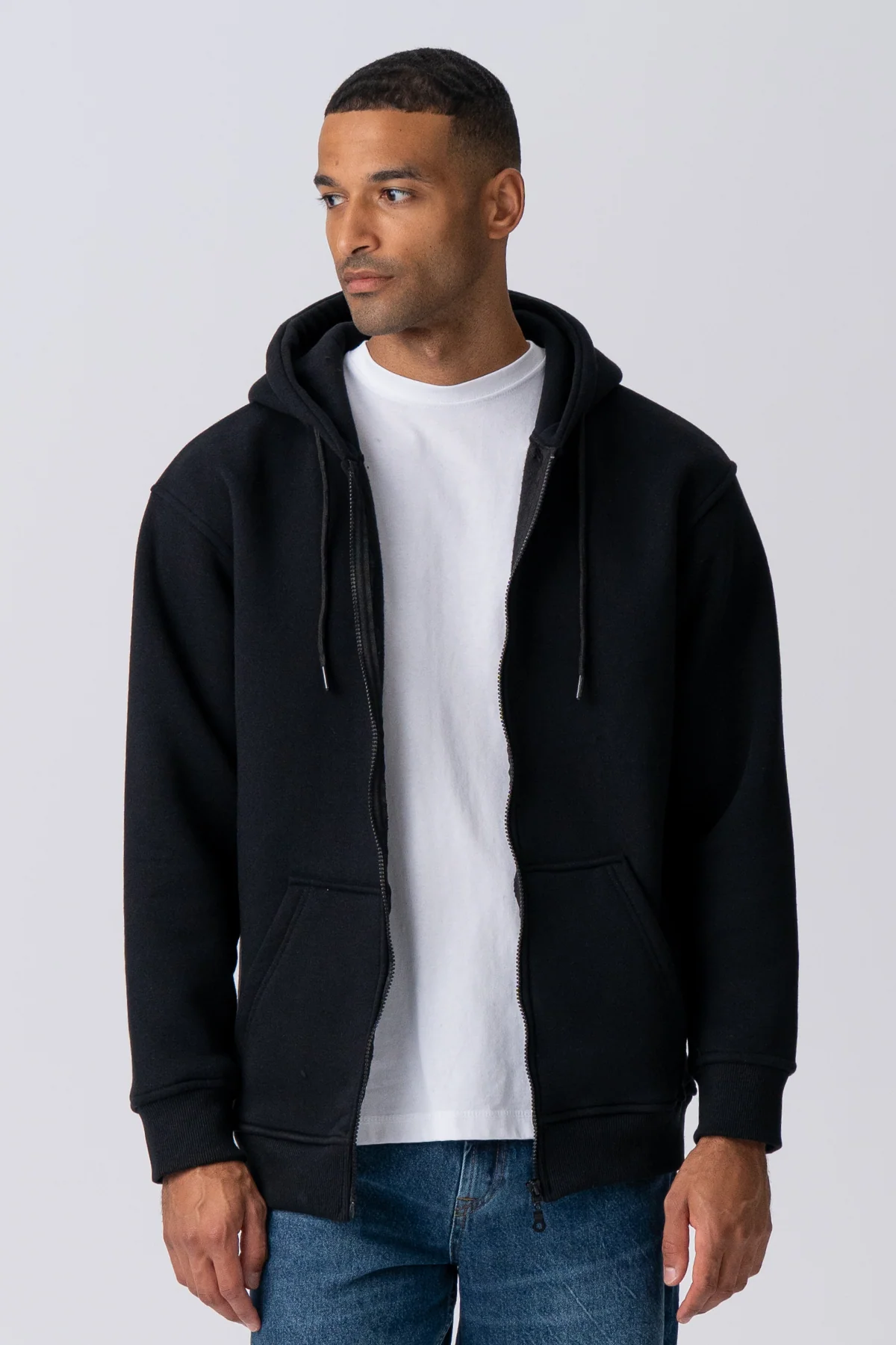 Entspannter Zip Hoodie - Schwarz - Image 7