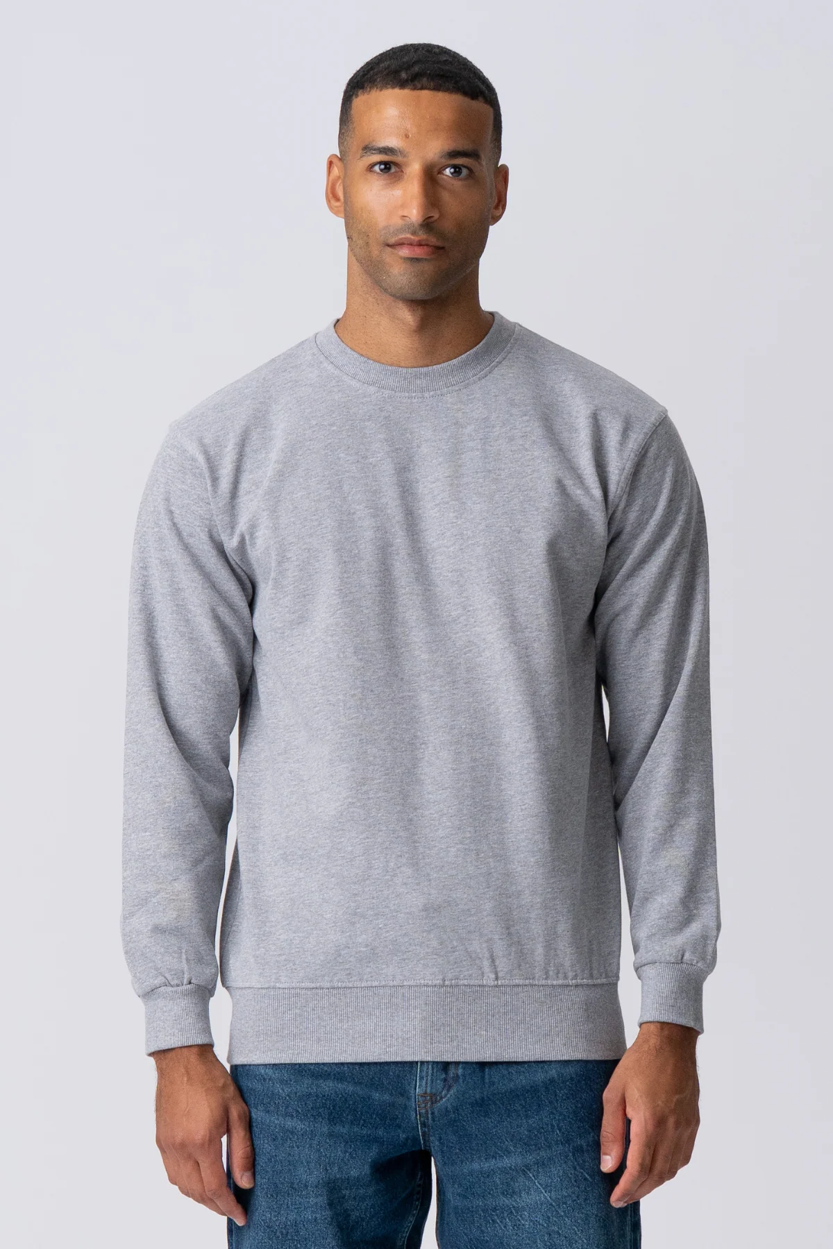 Essential Crewneck – Graumeliert - Image 4