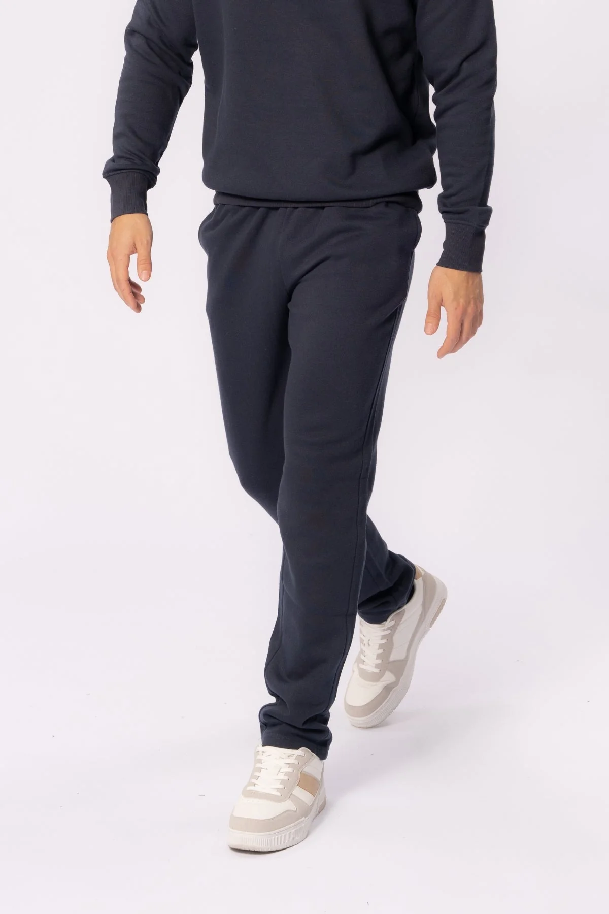 Essential-Jogginghose – Marineblau - Image 4