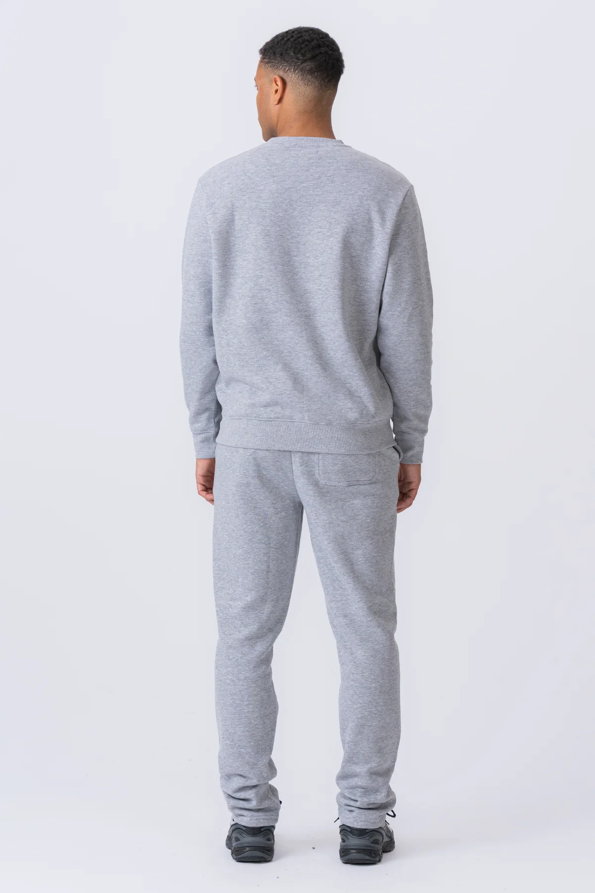 Essential Sweatset – Grau - Image 3