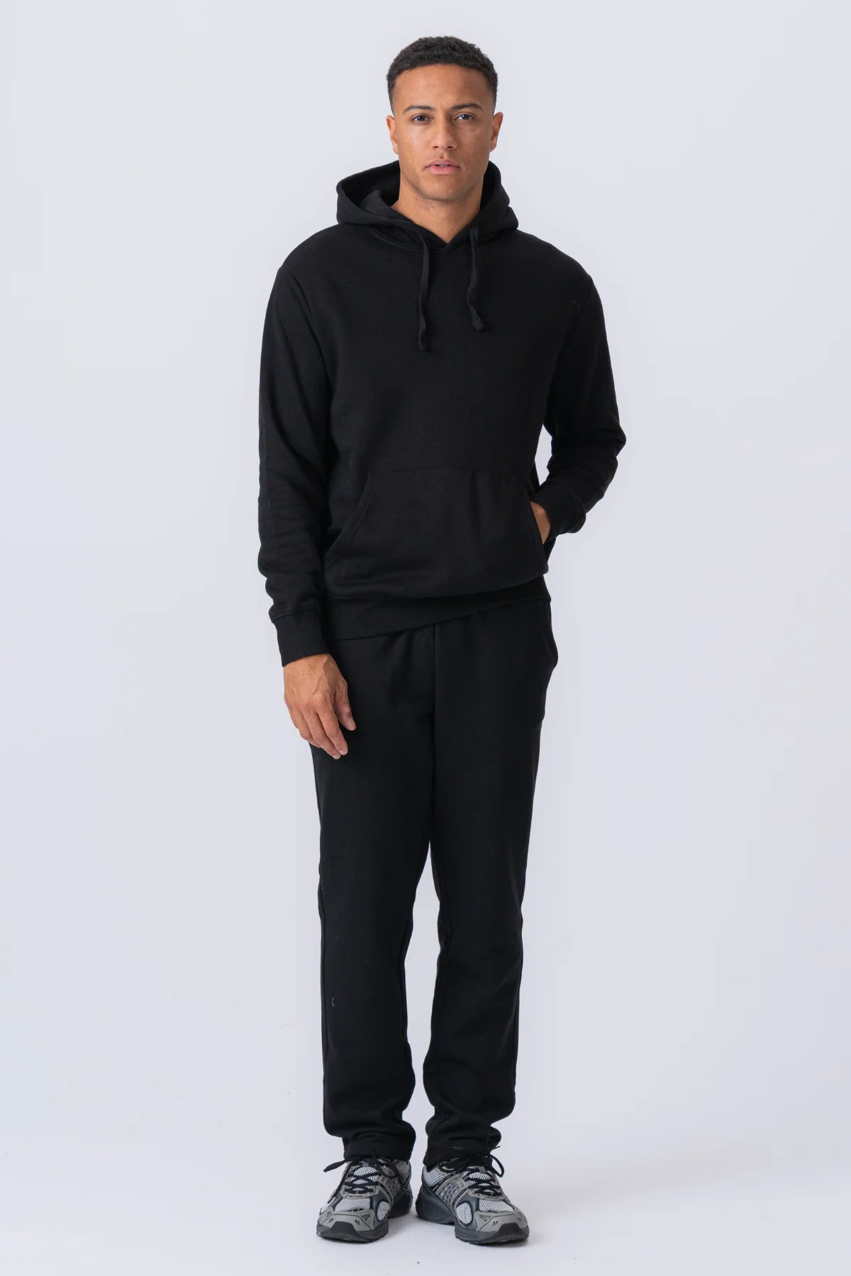 Essential-Sweatshirt mit Kapuze - Schwarz