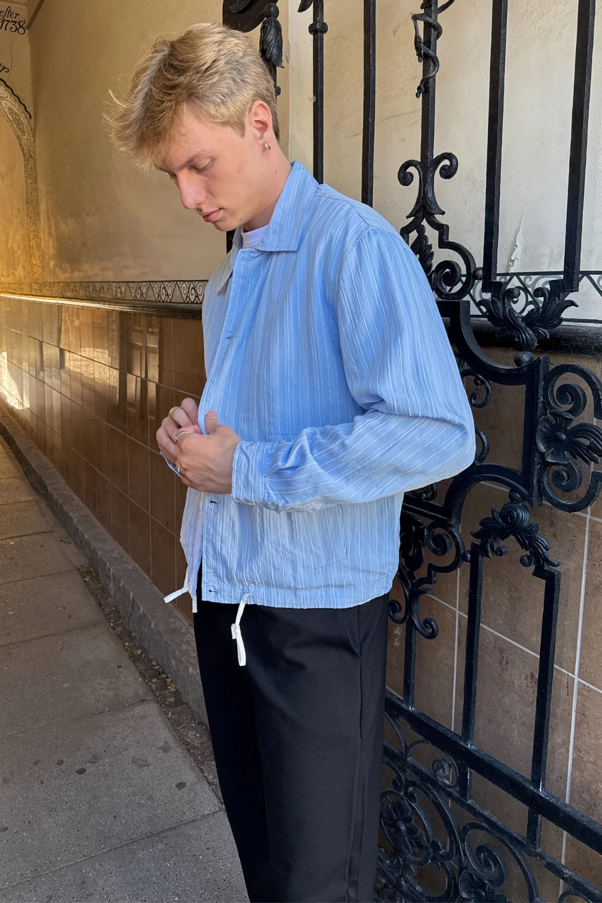 Ezra Jacke - Hellblau - Image 4