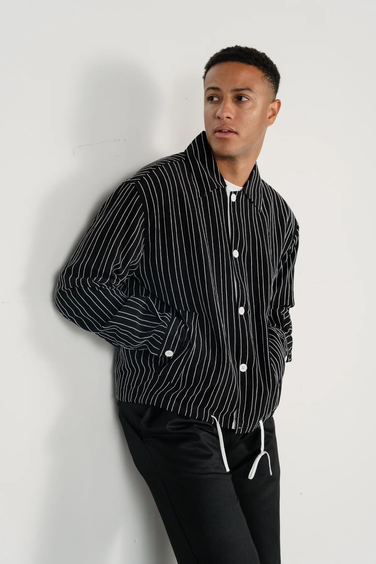 Ezra Jacke - Schwarz - Image 5