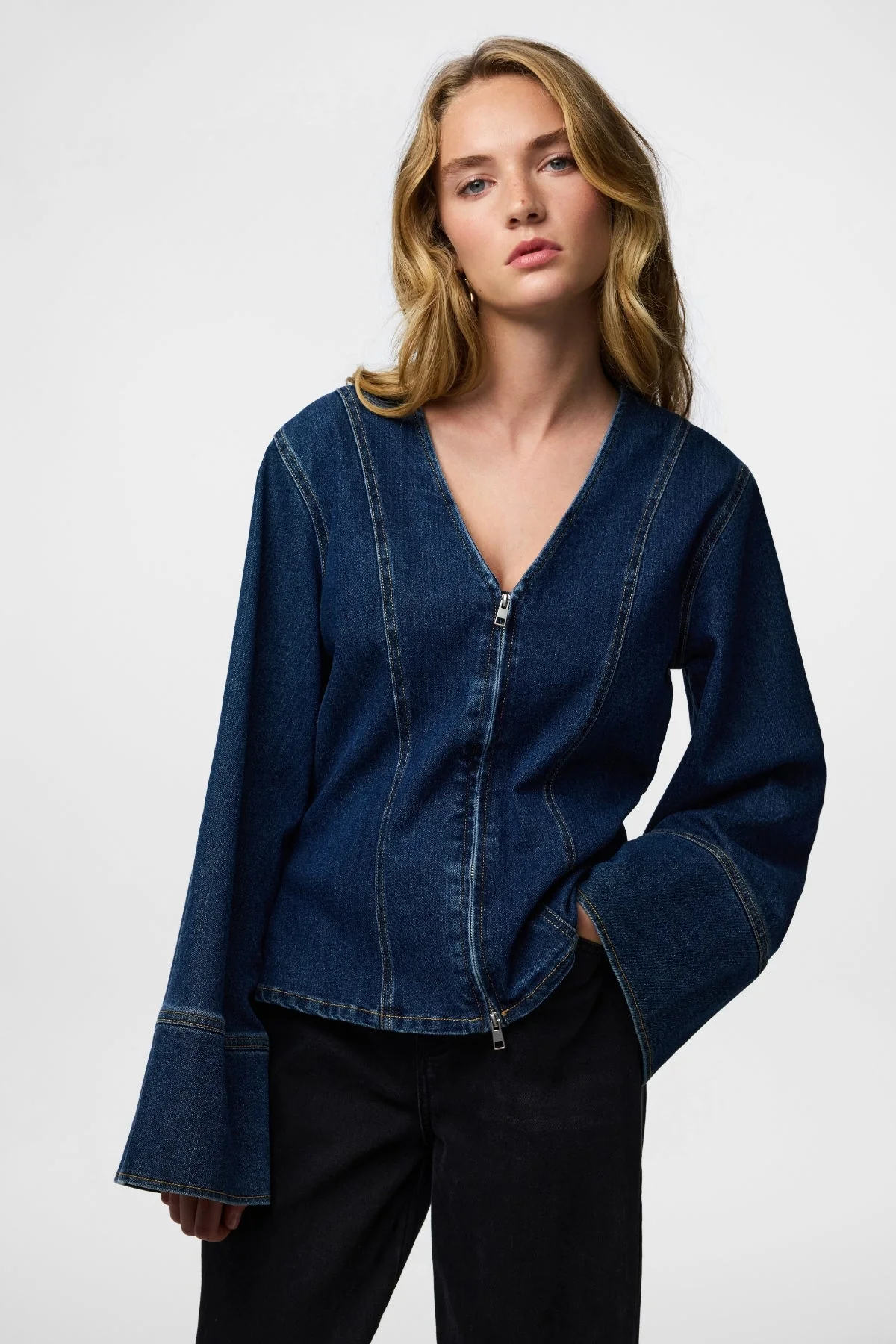 Flora Jeanshemd – Dunkelblauer Denim