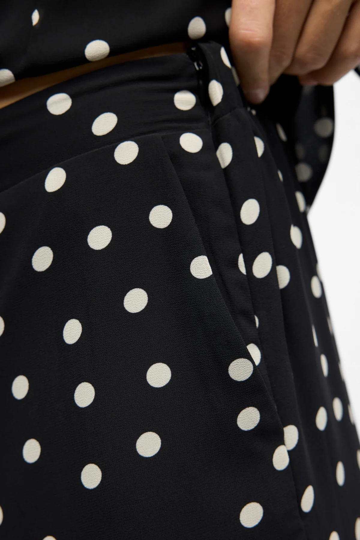 Gina Pant - Schwarz Punkte - Image 3