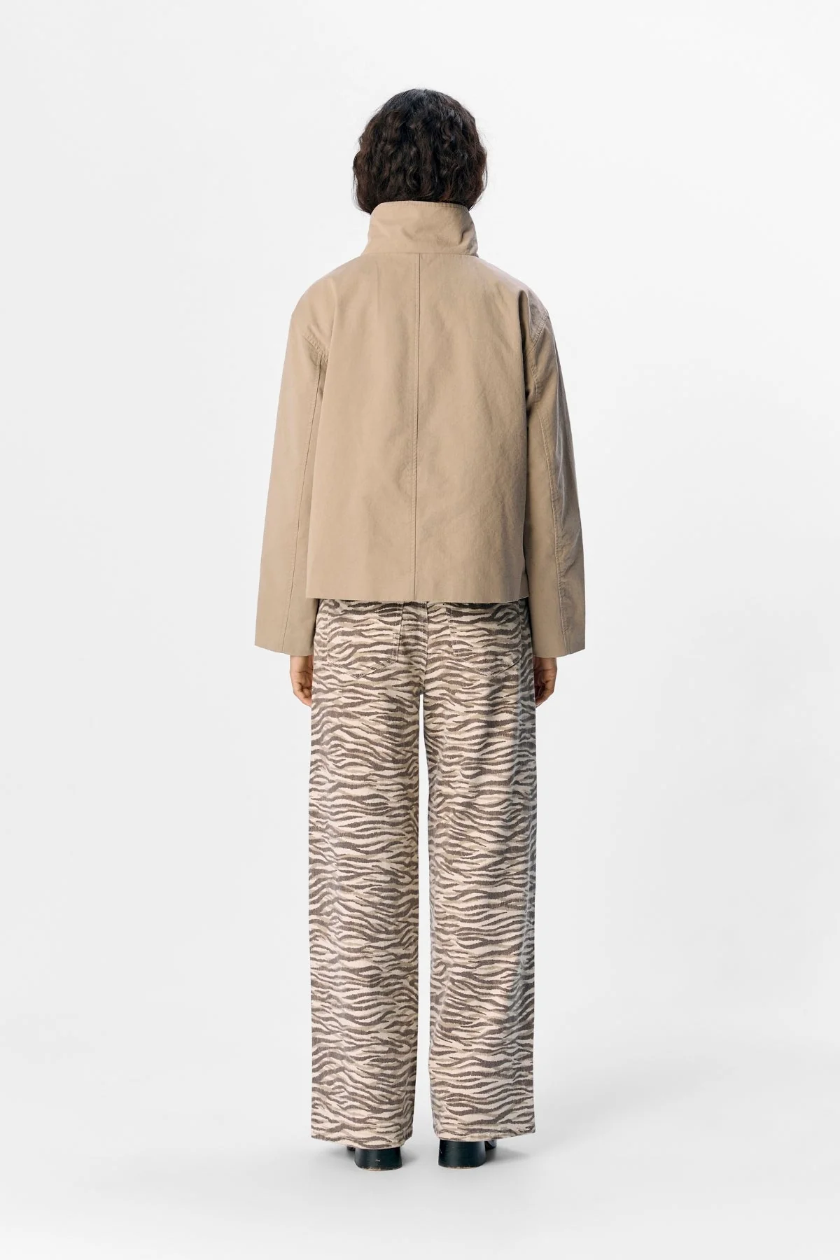 Gro Re Kurzjacke – Desert Taupe - Image 5