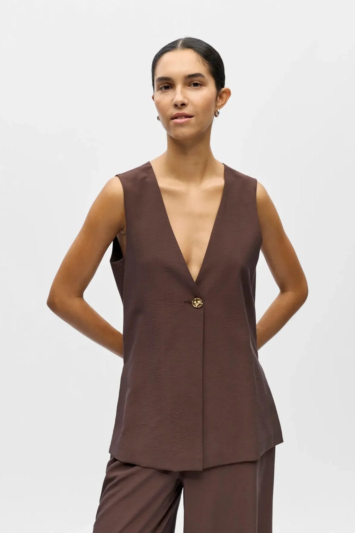 Isla Yui Weste – Seal Brown