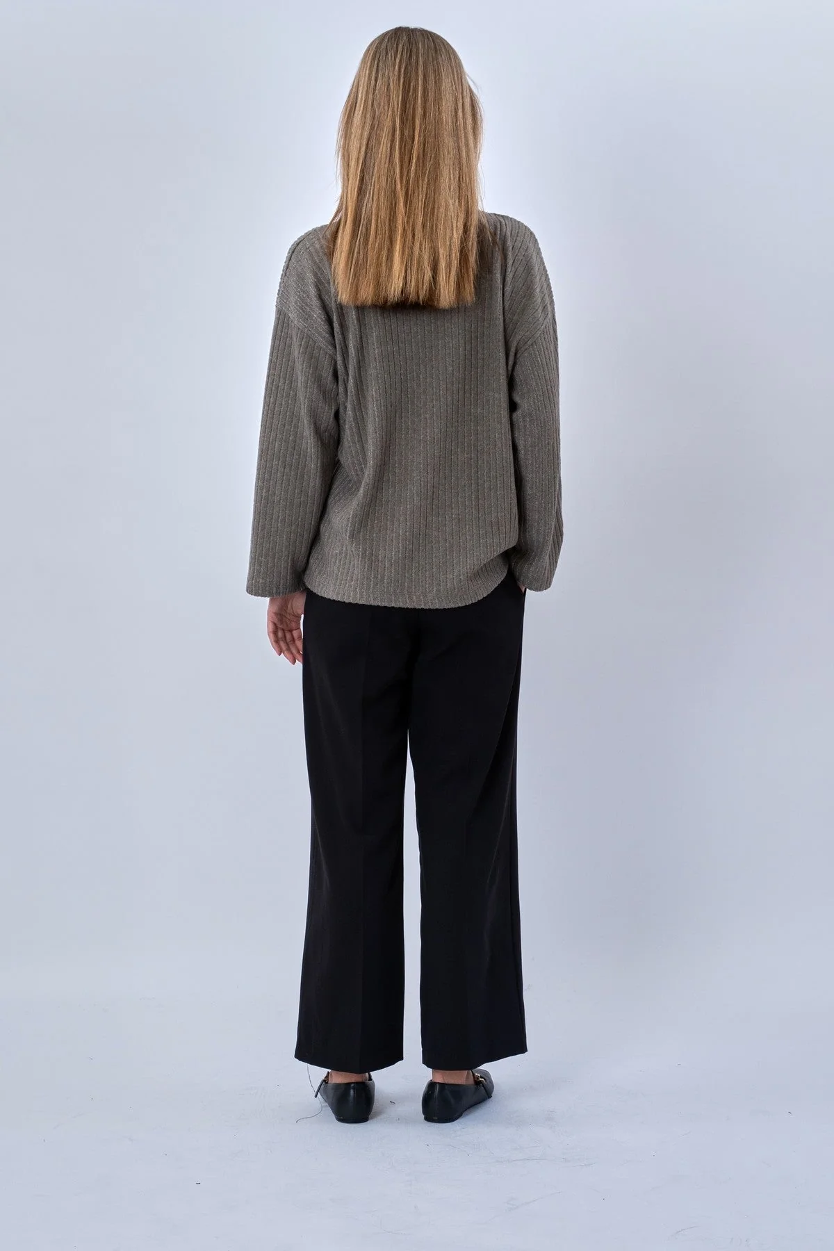 Ivy Krawattenbluse gestrickt – Khaki - Image 4