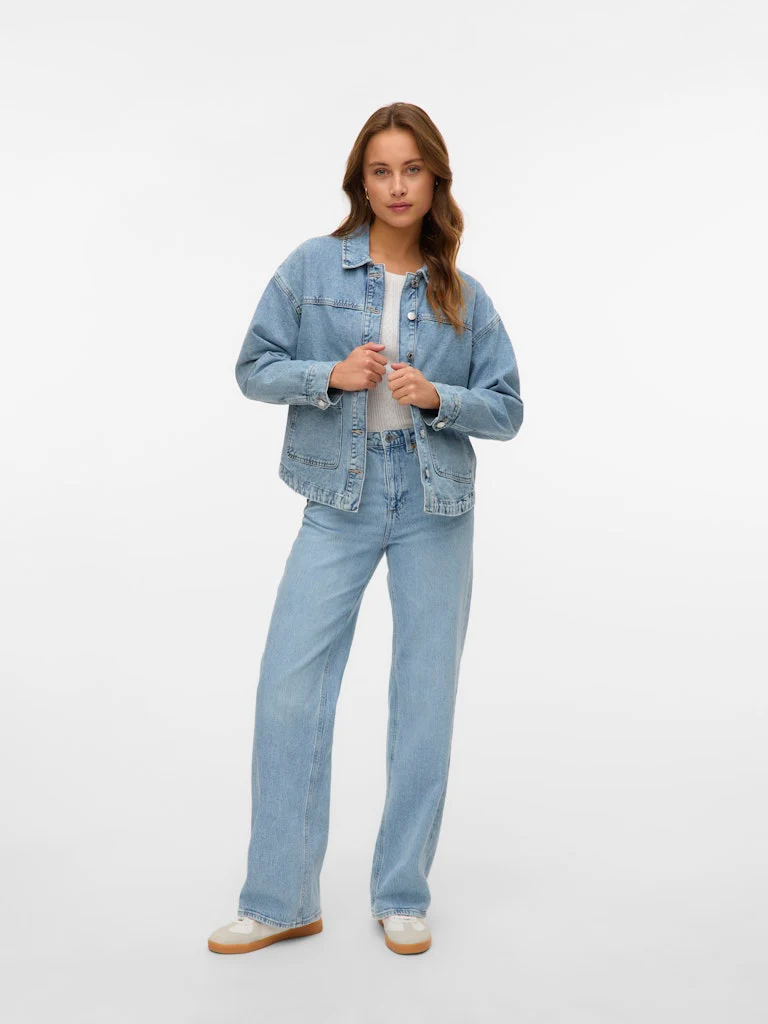 Jamie Denim Shacket - Hellblauer Denim - Image 5