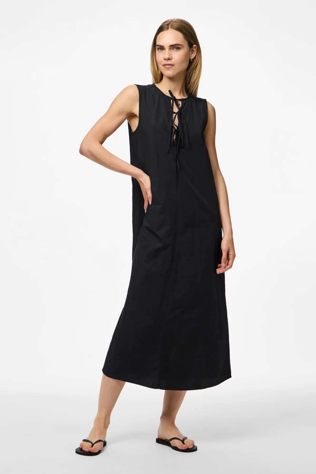 Jenna Tie Kleid - Schwarz - Image 5